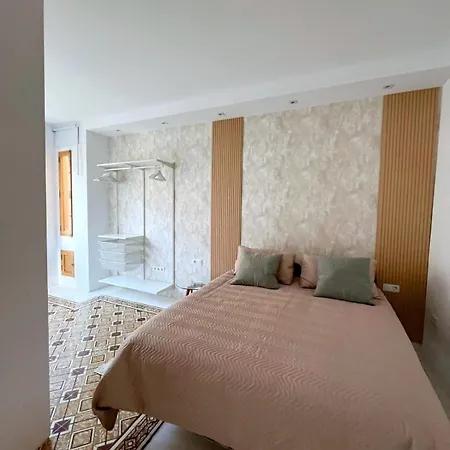 Trianasuites Apartamento *