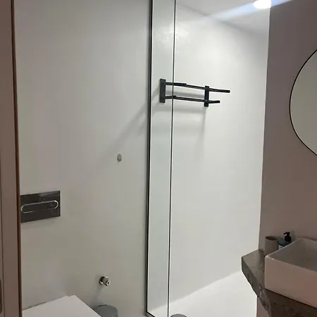 דירה Trianasuites